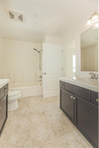 3113 Richert Avenue, Clovis, CA 93619