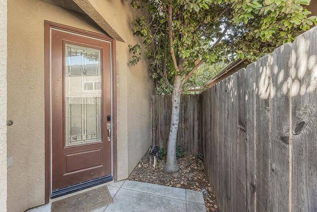 3113 Richert Avenue, Clovis, CA 93619