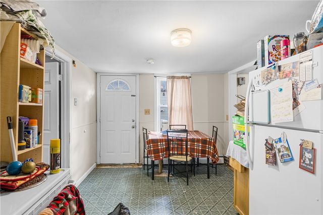 58 Read Avenue, Coventry, RI 02816