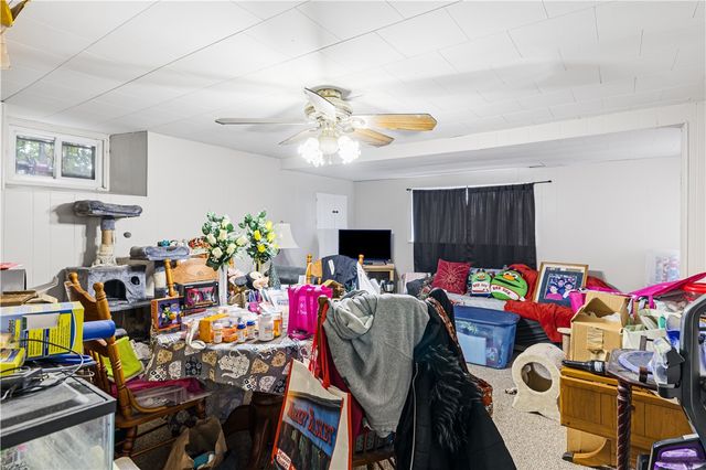 58 Read Avenue, Coventry, RI 02816