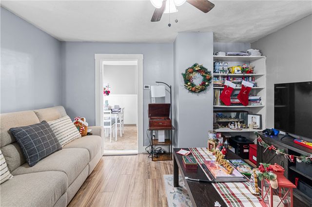 58 Read Avenue, Coventry, RI 02816