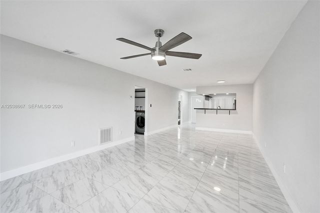 9540 NW 65th St D8, Tamarac, FL 33321