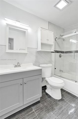 9540 NW 65th St D8, Tamarac, FL 33321