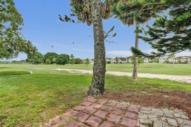 9540 NW 65th St D8, Tamarac, FL 33321