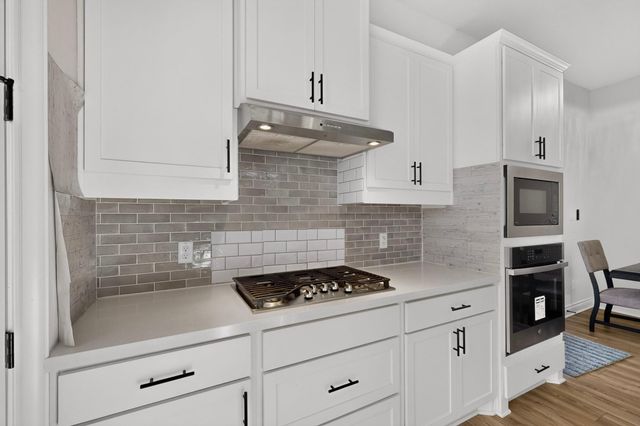 108 Red Camella DR, Georgetown, TX 78628