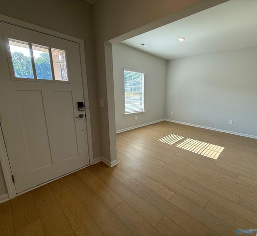 212 Cobbdale Park Drive, Harvest, AL 35749