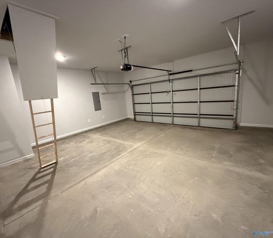 212 Cobbdale Park Drive, Harvest, AL 35749