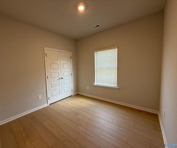 212 Cobbdale Park Drive, Harvest, AL 35749