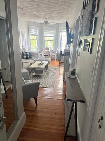 53 Trident 303, Winthrop, MA 02152