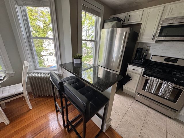 53 Trident 303, Winthrop, MA 02152
