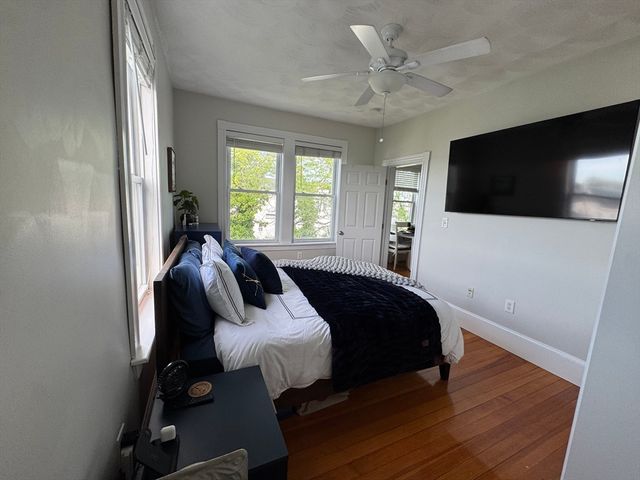 53 Trident 303, Winthrop, MA 02152