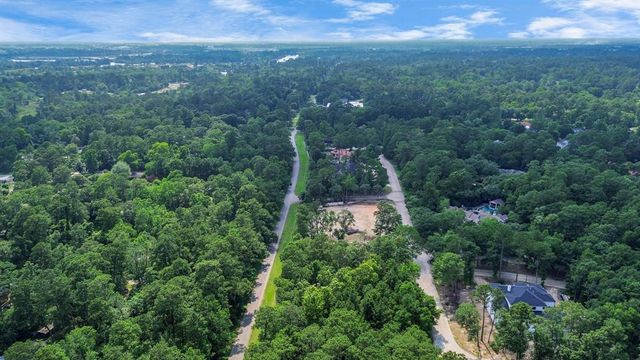 22 Majestic Falls Dr Drive, Houston, TX 77339