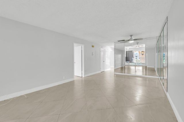 13950 Via Flora B, Delray Beach, FL 33484