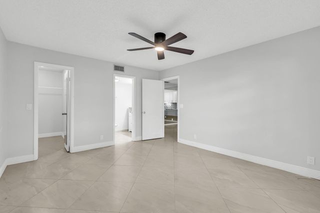 13950 Via Flora B, Delray Beach, FL 33484