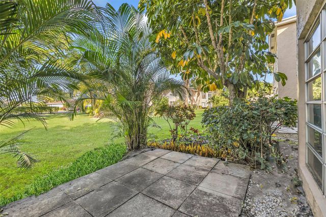 13950 Via Flora B, Delray Beach, FL 33484