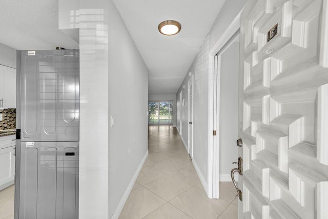 13950 Via Flora B, Delray Beach, FL 33484