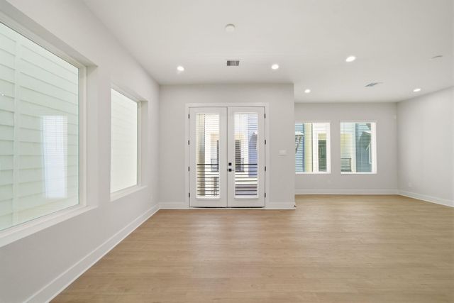 1400 Cedar Post Lane, Houston, TX 77055