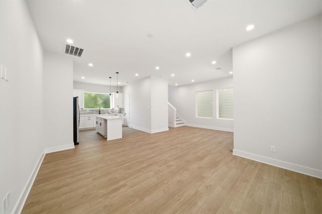 1400 Cedar Post Lane, Houston, TX 77055