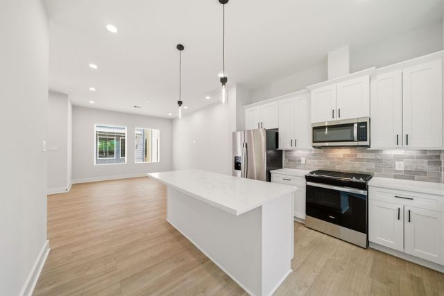 1400 Cedar Post Lane, Houston, TX 77055