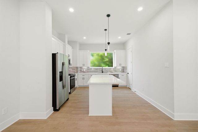 1400 Cedar Post Lane, Houston, TX 77055
