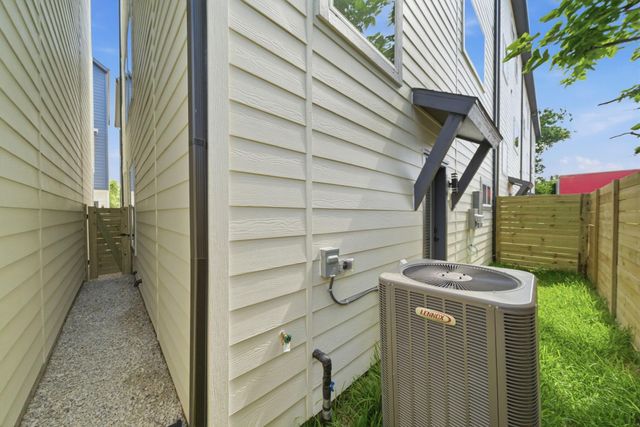 1400 Cedar Post Lane, Houston, TX 77055
