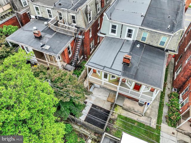 1833 N 2ND ST, Harrisburg, PA 17102