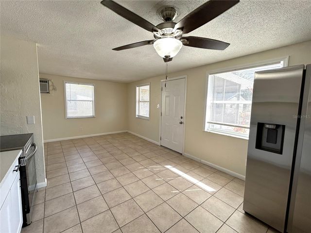 275 PINEAPPLE STREET B, Englewood, FL 34223