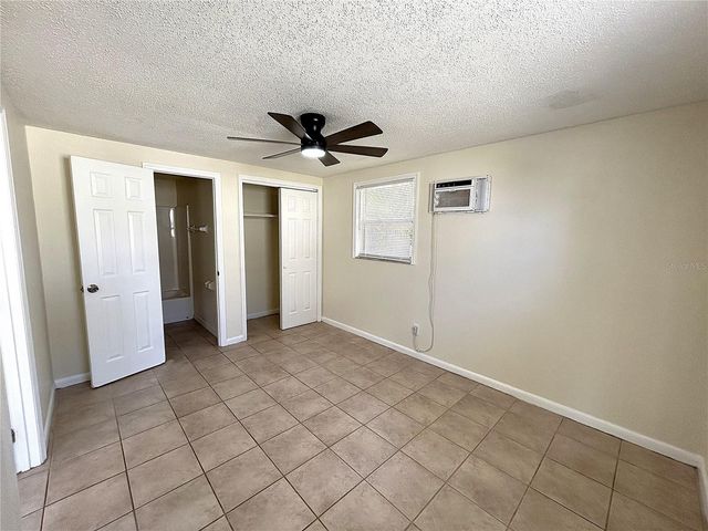 275 PINEAPPLE STREET B, Englewood, FL 34223