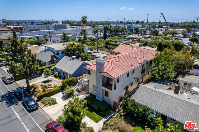 3837 Bentley Avenue, Culver City, CA 90232