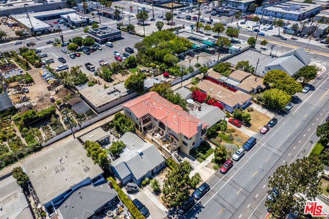 3837 Bentley Avenue, Culver City, CA 90232