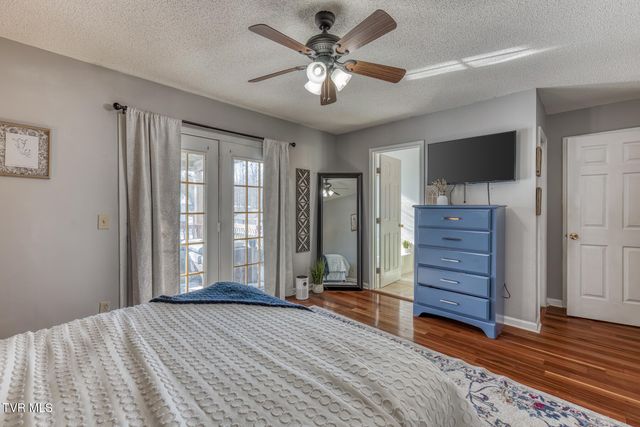 116 Cedar Street, Johnson City, TN 37601