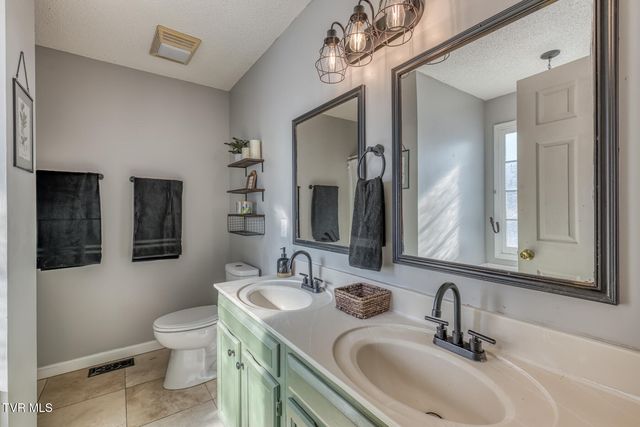 116 Cedar Street, Johnson City, TN 37601