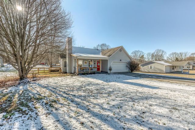 116 Cedar Street, Johnson City, TN 37601