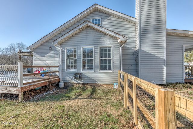 116 Cedar Street, Johnson City, TN 37601
