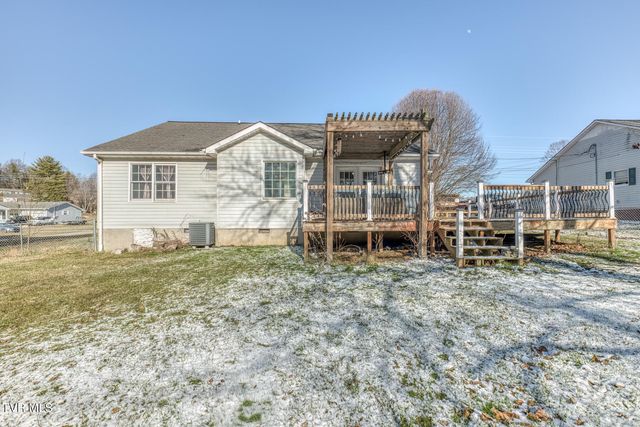 116 Cedar Street, Johnson City, TN 37601