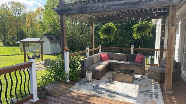 116 Cedar Street, Johnson City, TN 37601