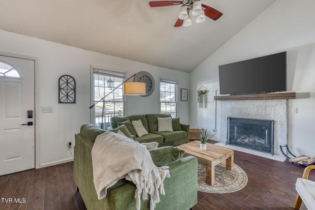 116 Cedar Street, Johnson City, TN 37601