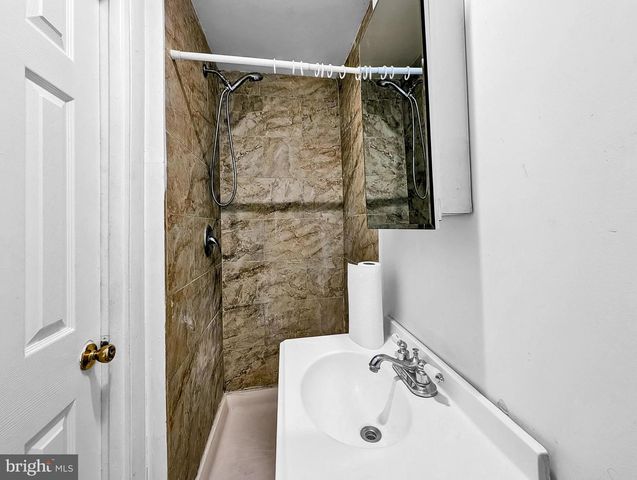 5540 60TH AVE, Riverdale, MD 20737
