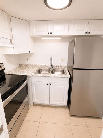 1751-1751 NE 2ND STREET 3, Ocala, FL 34470