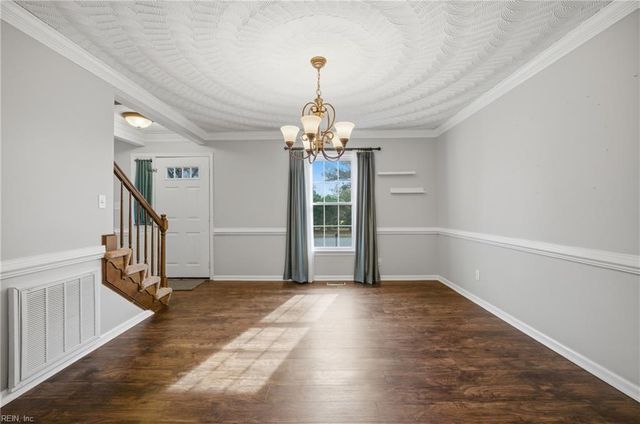 648 Rutherford DR, Chesapeake, VA 23322