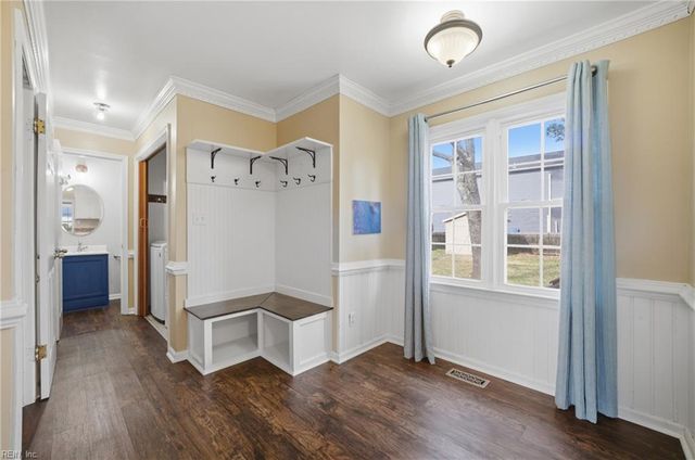 648 Rutherford DR, Chesapeake, VA 23322