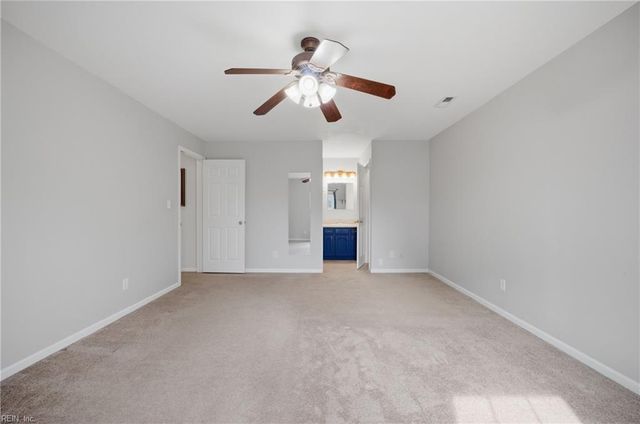 648 Rutherford DR, Chesapeake, VA 23322