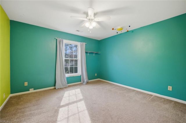 648 Rutherford DR, Chesapeake, VA 23322