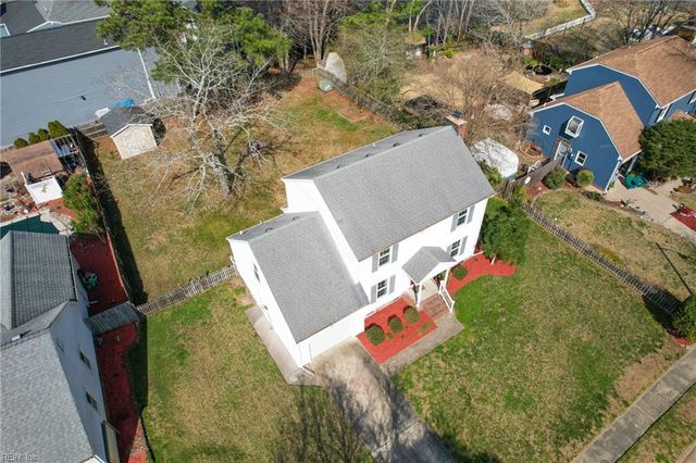 648 Rutherford DR, Chesapeake, VA 23322