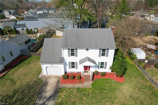 648 Rutherford DR, Chesapeake, VA 23322