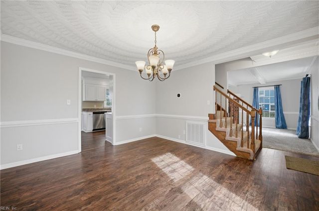 648 Rutherford DR, Chesapeake, VA 23322