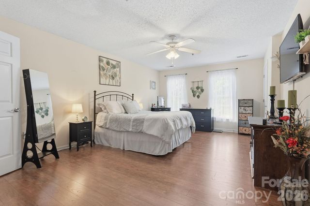 119 Steam Engine Drive, Mooresville, NC 28115