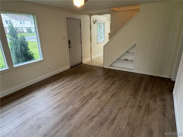 1427 Lafayette Avenue, Niagara Falls, NY 14305