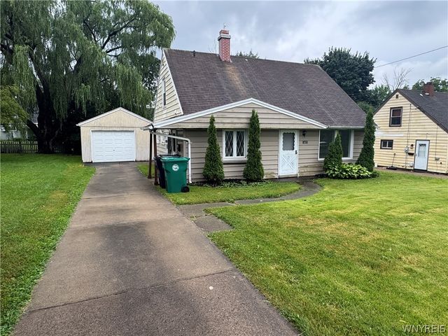 1427 Lafayette Avenue, Niagara Falls, NY 14305