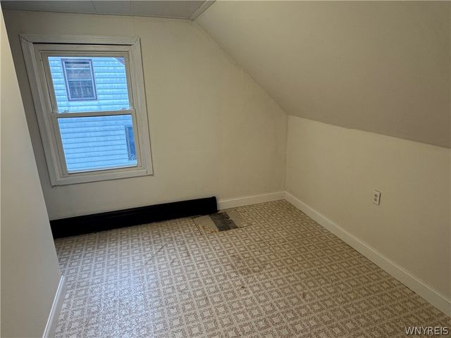 1427 Lafayette Avenue, Niagara Falls, NY 14305